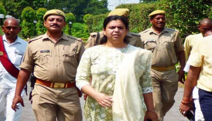 IAS Success Story: Everyone Should Know About Popular DM Divya Mittal ...