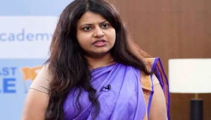 &#039;Lapataaaaa&#039;: IAS Pooja Khedkar Missing For The Past 5 Days... Skips LBSNAA Joining Deadline... Where Is &#039;Audi Wali Madam&#039;?