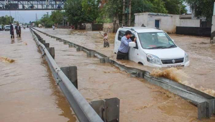 Your Car Hit By Flood? Don&#039;t Panic - Check Do&#039;s And Don&#039;ts