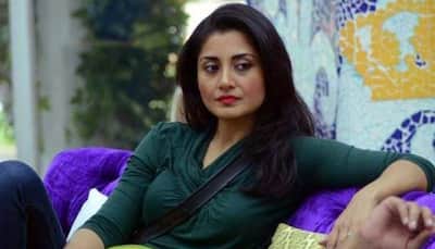 Rimi Sen Reacts To Her Plastic Surgery Rumours; 'Ab In Sab Se Hi Kaam Chal Raha Hai'