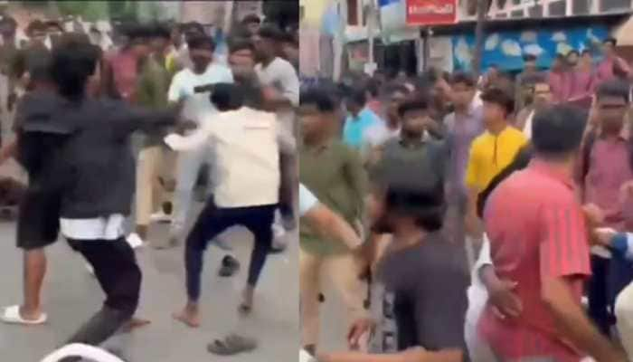 Student in Visakhapatnam Indulge In Dramatic Street Fight, Netizens React- Watch 