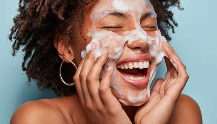 Discover the Top 5 Face Washes for a Fresh and Flawless Complexion This Summer