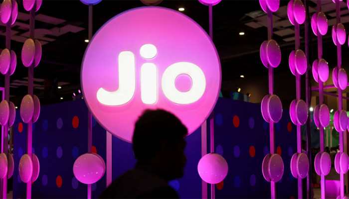 Reliance Jio Hikes Prepaid Plans Offering Free Netflix Subscription --Check Latest Tariff Here Reliance Jio Hikes Prepaid Plans Offering Free Netflix Subscription --Check Latest Tariff Here