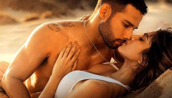 Saathiya Out Now: Yudhra’s First Song Highlights Sizzling Chemistry Between Siddhant Chaturvedi And Malavika Mohanan