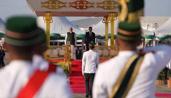 Watch: How PM Narendra Modi Was Welcomed By Ultra-Rich Sultan Of Brunei Hassanal Bolkiah&#039;s Government