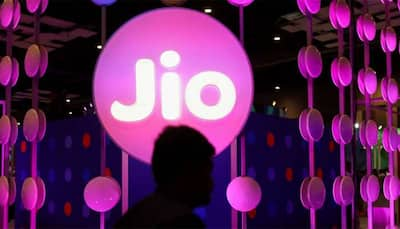 Reliance Jio 8th Anniversary Offer: Get Benefits Worth Rs 700 On Rs 899, Rs 999, Rs 3599 Recharge Plans