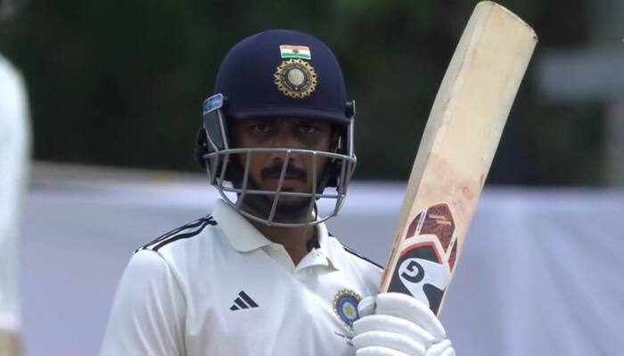 WATCH: Axar Patel Hits Back To Back Boundaries To Bring Up 50 Against India C In Duleep Trophy