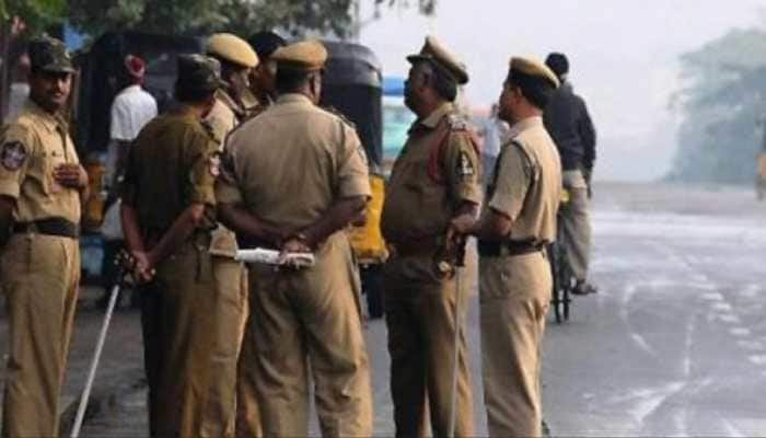 Woman Raped On Busy Road In MP&#039;s Ujjain, Onlookers Record Video