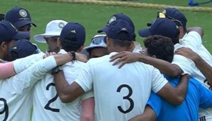 Watch: India B&#039;s Rishabh Pant Attends India A Huddle In Duleep Trophy