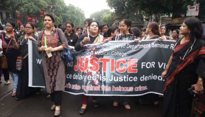 Kolkata Doctor Rape-Murder Case: Victim's Parents Accuse Police Of Destroying Evidence Kolkata Doctor Rape-Murder Case: Victim's Parents Accuse Police Of Destroying Evidence
