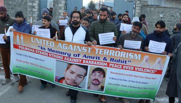 Meet Kashmiri Social Activist Mudasir Dar Who Was Once Refused Hotel In Delhi
