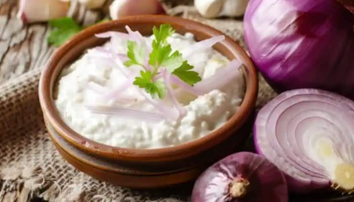 Why You Should Avoid Eating Onions and Curd Together