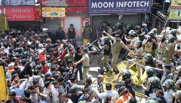 Shimla: Police Release CCTV Clips Of Stone-Pelting During Anti-Mosque Protest; 6 Officers Injured, 8 FIRs Filed