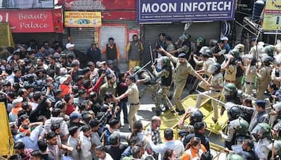 Shimla: Police Release CCTV Clips Of Stone-Pelting During Anti-Mosque Protest; 6 Officers Injured, 8 FIRs Filed