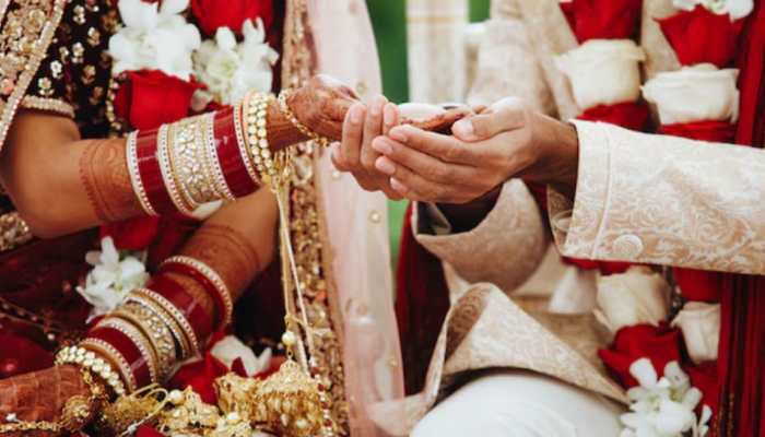 Destination Wedding Trends For 2024: What’s In And What’s Out Destination Wedding Trends For 2024: What’s In And What’s Out