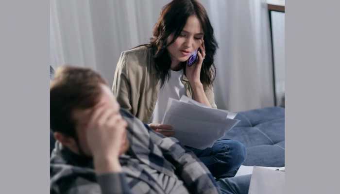 'Jealous Husband' Makes 100 Blank Calls To Wife From 'Private Number'; Gets Caught Due To 'Sleeping' Mistake