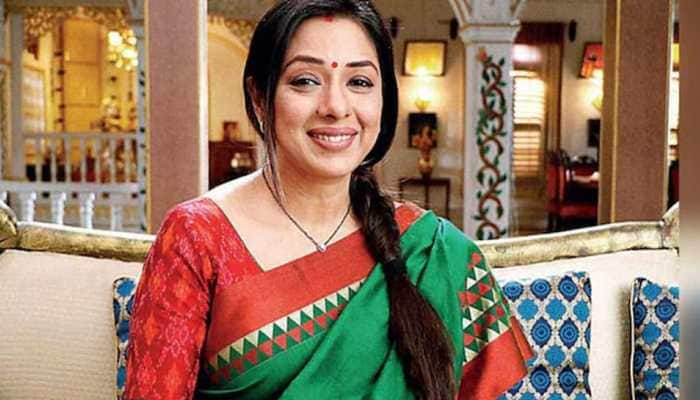 Anupamaa Actress Rupali Ganguly Dodges Question About Co-star Sudhanshu Pandey&#039;s Exit