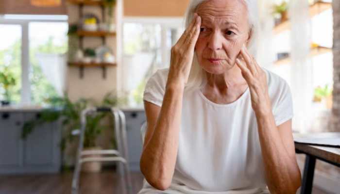 Why Women Are More Prone To Alzheimer’s? 