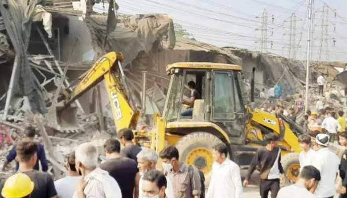 Dharavi Mosque Demolition: 3 Arrested For Attacking BMC Vehicle, Blocking Road