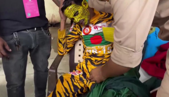 IND vs BAN 2nd Test: Kanpur Police Dismisses Report Of Assault On Bangladesh Cricket Fan, Says He Collapsed Due To 'Illness' IND vs BAN 2nd Test: Kanpur Police Dismisses Report Of Assault On Bangladesh Cricket Fan, Says He Collapsed Due To 'Illness'