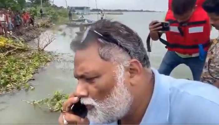 'Char Din Se Kya Biwi Ke Saath...': Pappu Yadav's Phone Call To Bihar JE Goes Viral; Watch