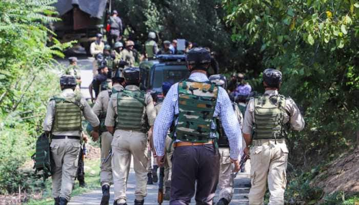 J&amp;K News: Encounter Breaks Out Between Security Forces, Terrorists In Kulgam