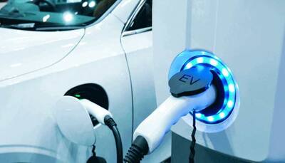 6 Affordable Electric Cars You Can Buy Under Rs 15 Lakh!