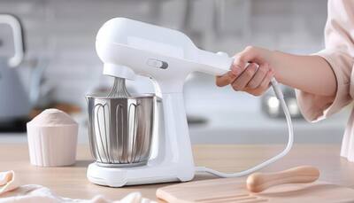 Get Your Festive Season Cooking Right with Fabulous Hand Mixers at Myntra
