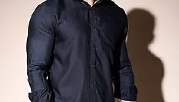 CLASSIC MEETS CONTEMPORARY: Men's Shirts for Special Occasions