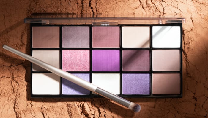 Unlock Your Beauty: Up to 60% Off on Makeup at Myntra's Big Fashion Festival Sale 2024