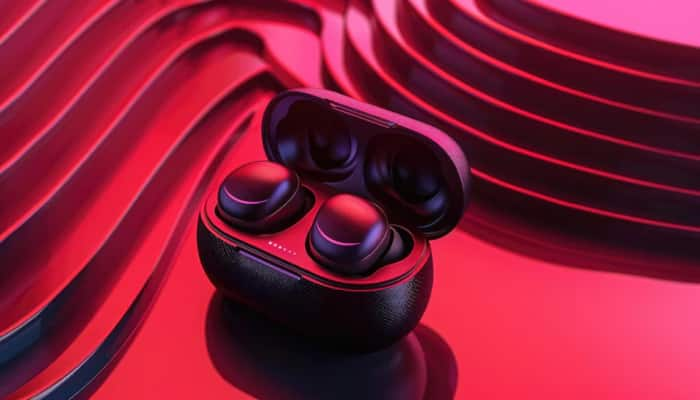 Get the Immersive Audio Experience Under ₹ 2000 with True Wireless Earbuds at Myntra