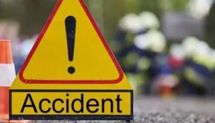 Uttar Pradesh: Three Killed In Bike-Truck Collision In Chitrakoot Uttar Pradesh: Three Killed In Bike-Truck Collision In Chitrakoot