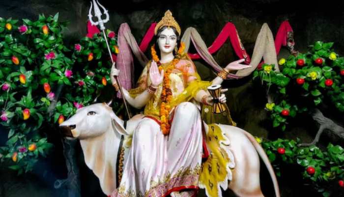 Navratri 2024, Day 8: Worship Maa Mahagauri- Shubh Muhurat, Mantras And More
