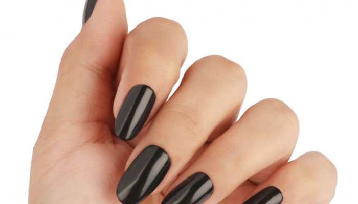 Nail It! Best Deals on Nail Paints at Myntra!