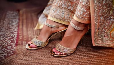 Myntra Diwali Sale 2024 is LIVE: Get up to 60% Off on the Ethnic Footwear Collection