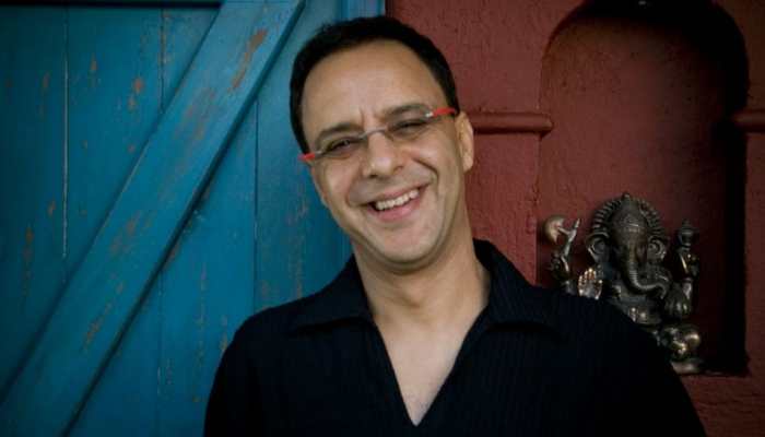 Vidhu Vinod Chopra Reveals His Father Slapped Him For Pursuing Filmmaking, Said THIS When His Film Got Nominated For Oscars: ‘Bhooka Mar Jaayega Bombay Mein’ Vidhu Vinod Chopra Reveals His Father Slapped Him For Pursuing Filmmaking, Said THIS When His Film Got Nominated For Oscars: ‘Bhooka Mar Jaayega Bombay Mein’