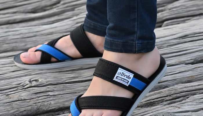 Beat the Heat: Men's Flip Flops for Summer Comfort