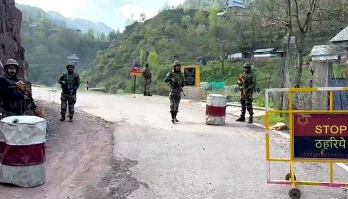 J&amp;K: Encounter Breaks Out Along LoC, Infiltration Bid Foiled In URI