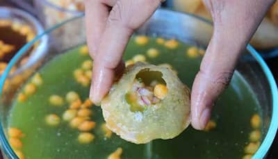 SHOCKING! Golgappa Sellers Mixing Toilet Cleaner Harpic, Urea To 'Enhance Taste'