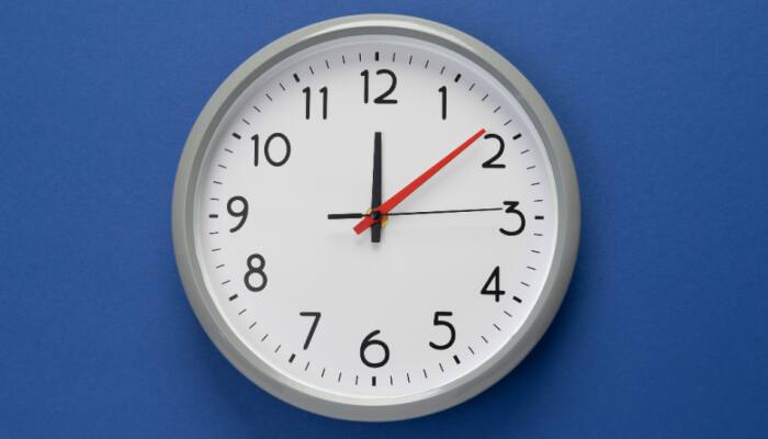 Best Wall Clock For Home On Amazon Festive Sale