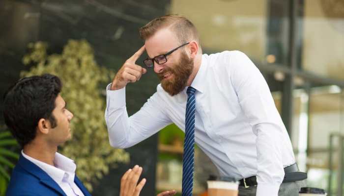 Report Work Absence Only In Family's Death: Manager's Toxic Reaction After Employee's Car Accident Infuriates Several Social Media Report Work Absence Only In Family's Death: Manager's Toxic Reaction After Employee's Car Accident Infuriates Several Social Media