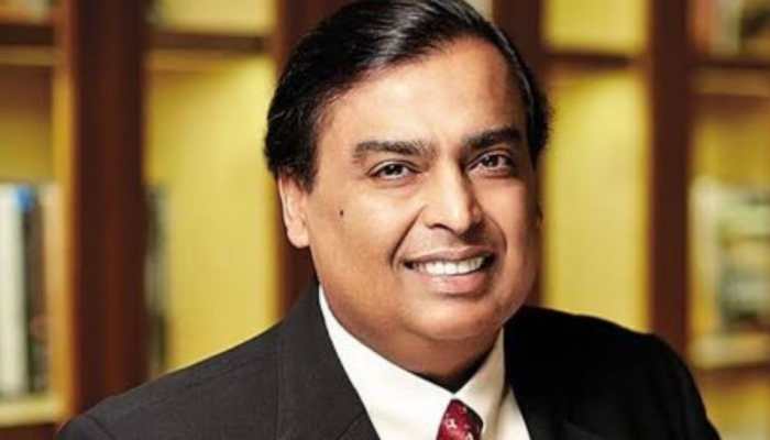 Hindenburg Allegations Target SEBI Chief Madhabi Buch: Mukesh Ambani’s Strategic Balancing Act Amid Controversy