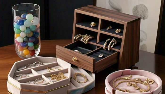 Guide To Best Jewelry Organizers for a Tidy Vanity Guide To Best Jewelry Organizers for a Tidy Vanity