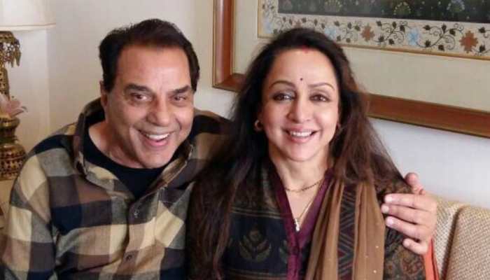 When Hema Malini Said Dharmendra Was Very Conservative; Wanted His Kids To Wear Only Salwar Kameez When Hema Malini Said Dharmendra Was Very Conservative; Wanted His Kids To Wear Only Salwar Kameez