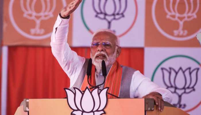 Modi Slams Congress, Says ''Shahi Parivar' Believes They Are Born To Rule India'