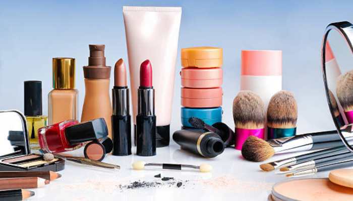 Pamper your Skin with Unbeatable Deals: Myntra’s Exclusive Facial Kits Sale