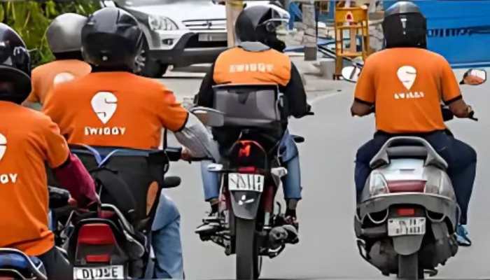 Swiggy's Share Turns Stale, Back At Public Listing Price In Just 1 Day