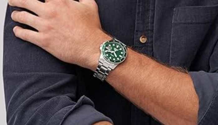 Analog Watches For Classic Look
