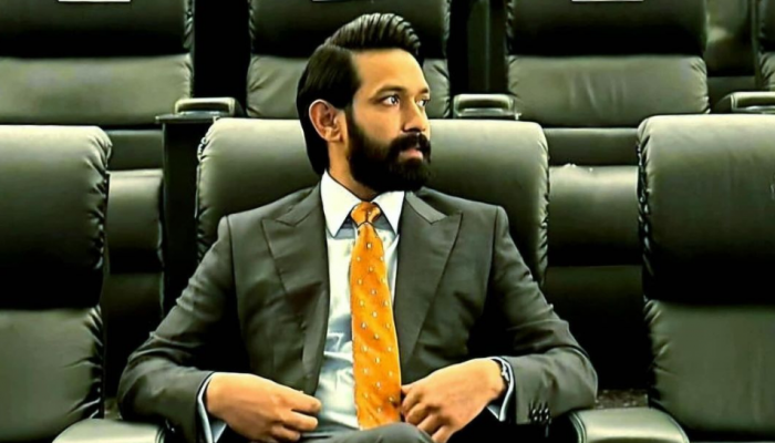 Exclusive: Vikrant Massey Reacts To Playing A Villain In Don 3 Starring Ranveer Singh Exclusive: Vikrant Massey Reacts To Playing A Villain In Don 3 Starring Ranveer Singh
