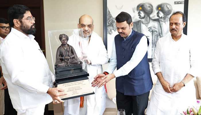 Maharashtra: BJP's Swearing-In Ceremony Likely On November 26; Fadnavis Leads CM Race; Amit Shah Dials Mahayuti Leaders Maharashtra: BJP's Swearing-In Ceremony Likely On November 26; Fadnavis Leads CM Race; Amit Shah Dials Mahayuti Leaders